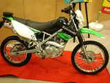KLX125の全景