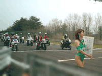 模擬レースのスタート前
エビギャルと
