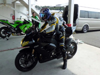 アカさんのZX10R 08