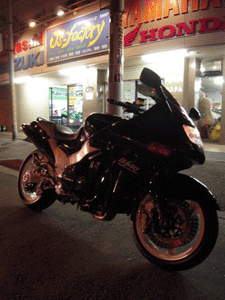 ƕ܂ZZR1100 D^